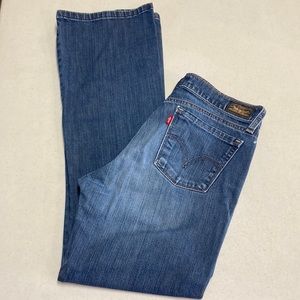 Levi’s Ultimate Lift boot cut 544 Jeans
